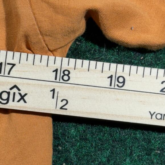 Y2K Billabong Surf Grunge Skull Wings Graphic T Shirt Size S 18x26 - Picture 7 of 7